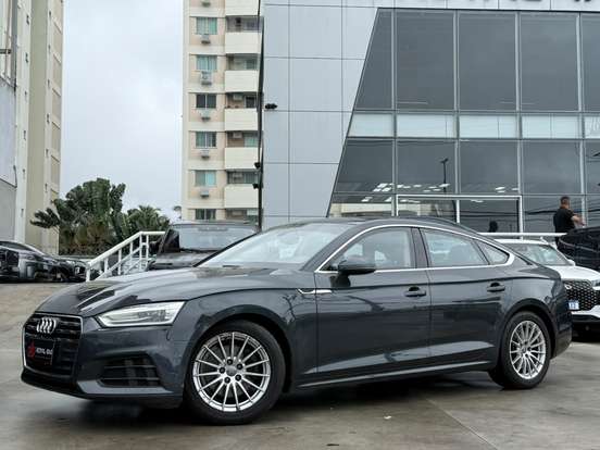 AUDI-A5-2017