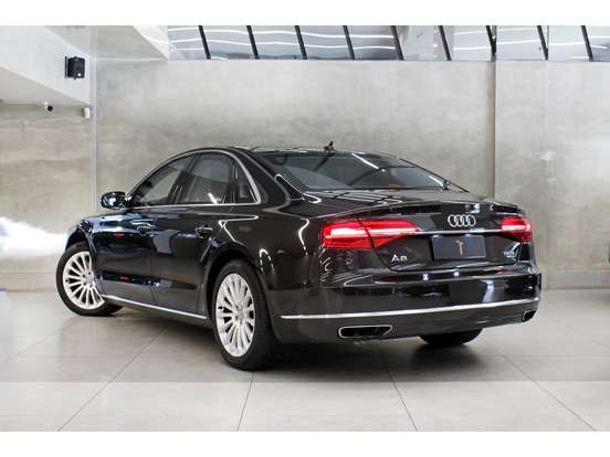 AUDI-A8-4.0 TFSI V8 32V GASOLINA 4P TIPTRONIC AUDI-A8-2015