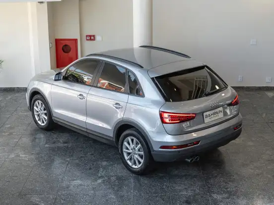 AUDI-Q3-2017