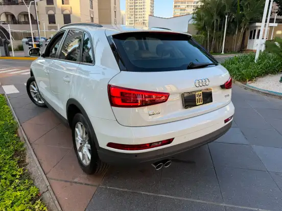AUDI-Q3-2016