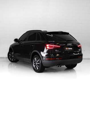 AUDI-Q3-2018