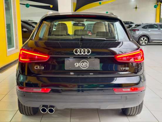AUDI-Q3-2015