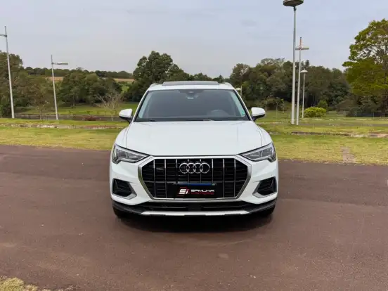 AUDI-Q3-2023