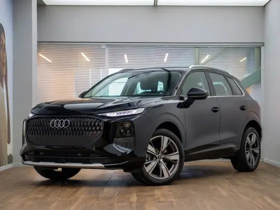 AUDI Q3 2.0 TFSI GASOLINA LAUNCH EDITION QUATTRO S TRONIC