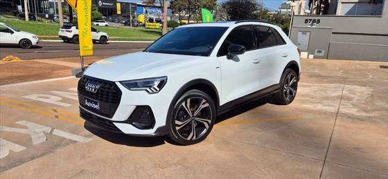 AUDI Q3 2.0 40 TFSI GASOLINA PERFORMANCE BLACK QUATTRO TIPTRONIC