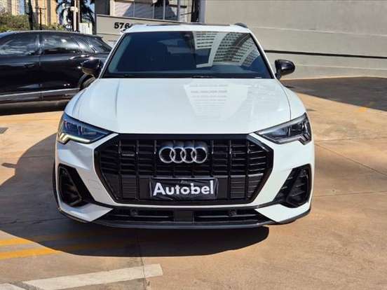 AUDI-Q3-2.0 40 TFSI GASOLINA PERFORMANCE BLACK QUATTRO TIPTRONIC AUDI-Q3-2024