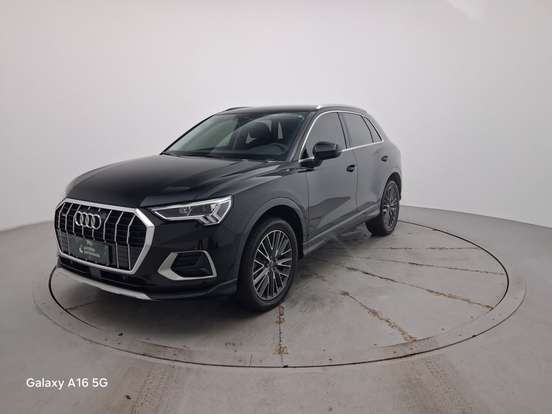 AUDI-Q3-2024