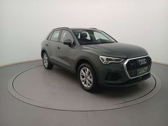 AUDI-Q3-2024