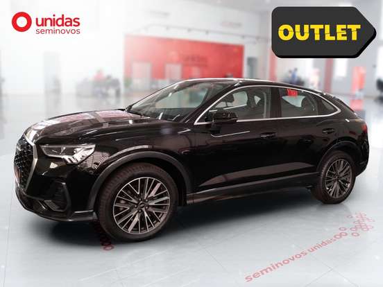 AUDI-Q3-2023