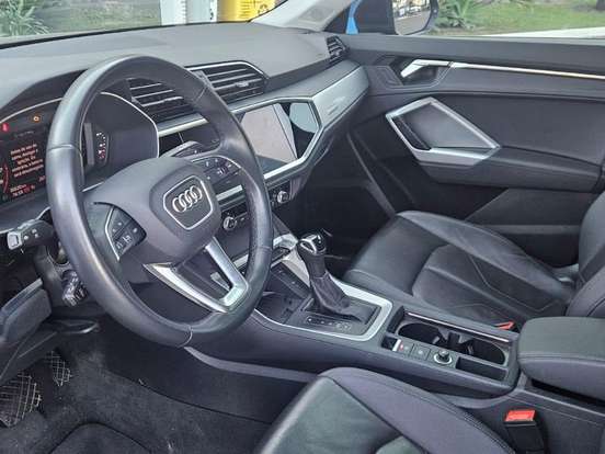AUDI-Q3-2.0 40 TFSI GASOLINA SPORTBACK PERFORMANCE QUATTRO TIPTRONIC AUDI-Q3-2023