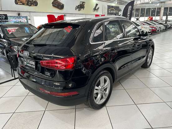 AUDI-Q3-2017