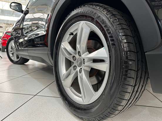 AUDI-Q3-2.0 TFSI AMBIENTE QUATTRO 4P GASOLINA S TRONIC AUDI-Q3-2017