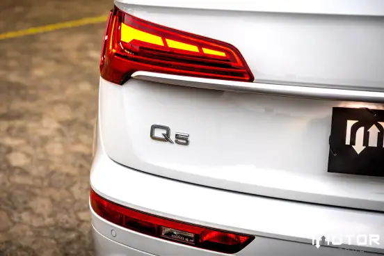 AUDI-Q5-2022