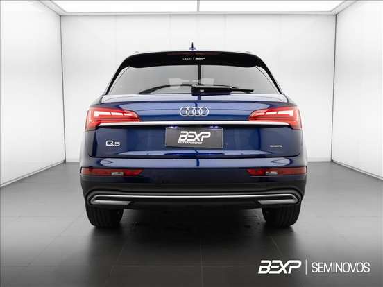 AUDI-Q5-2.0 45 TFSI GASOLINA PRESTIGE QUATTRO S TRONIC AUDI-Q5-2024