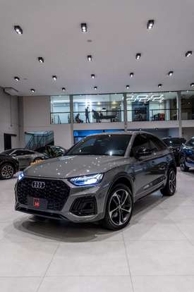 AUDI-Q5-2024
