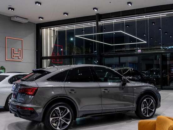 AUDI-Q5-2.0 45 TFSI GASOLINA PRESTIGE QUATTRO S TRONIC AUDI-Q5-2024