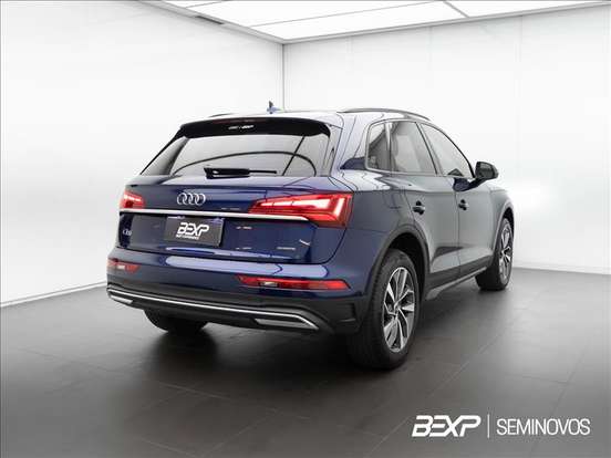 AUDI-Q5-2024