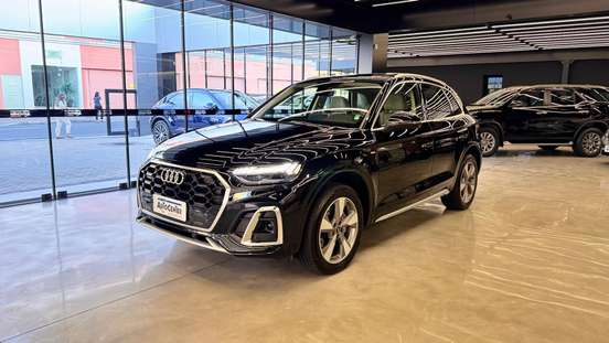 AUDI-Q5-2023