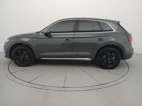 AUDI-Q5-2.0 45 TFSI GASOLINA S-LINE QUATTRO S TRONIC AUDI-Q5-2024