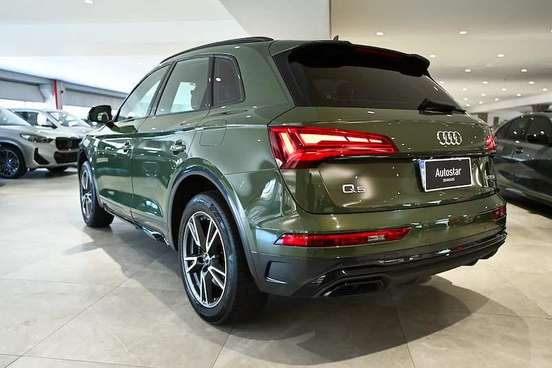 AUDI-Q5-2023