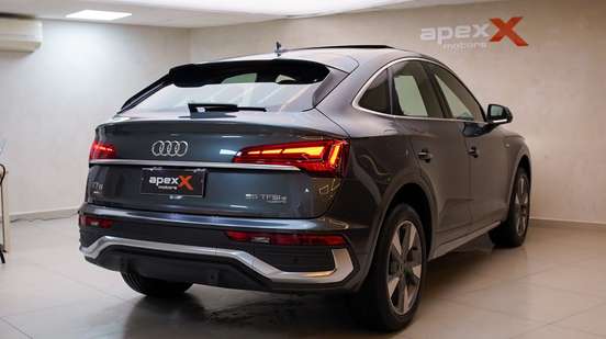AUDI-Q5-2023