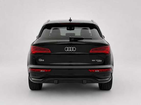 AUDI-Q5-2023