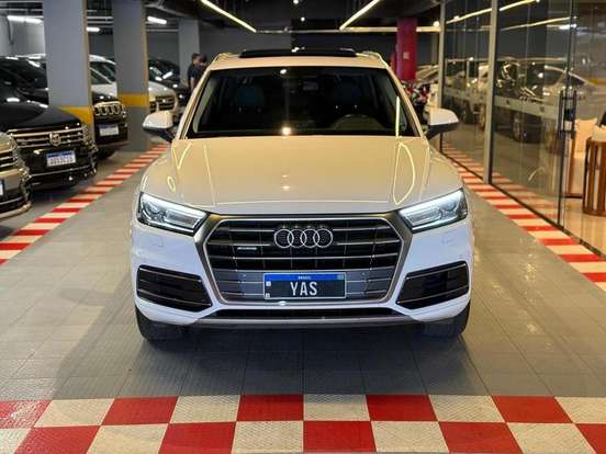 AUDI-Q5-2017