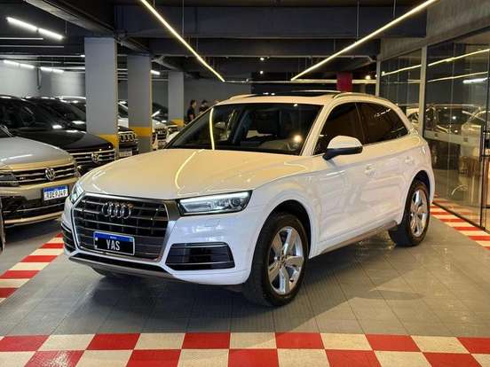 AUDI-Q5-2017