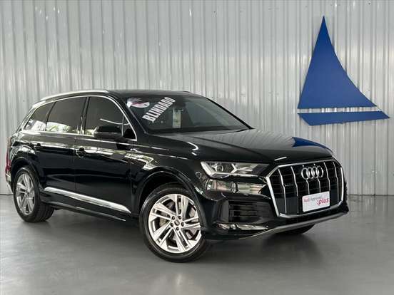 AUDI-Q7-2023