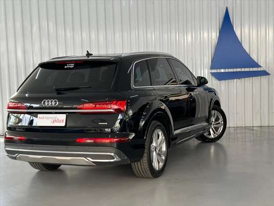 AUDI-Q7-3.0 55 TFSI GASOLINA PERFORMANCE QUATTRO TIPTRONIC AUDI-Q7-2023