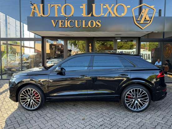 AUDI-Q8-3.0 TFSI GASOLINA PERFORMANCE BLACK QUATTRO TIPTRONIC AUDI-Q8-2024