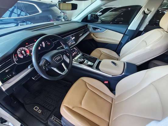 AUDI-Q8-3.0 TFSI GASOLINA PERFORMANCE QUATTRO TIPTRONIC AUDI-Q8-2020