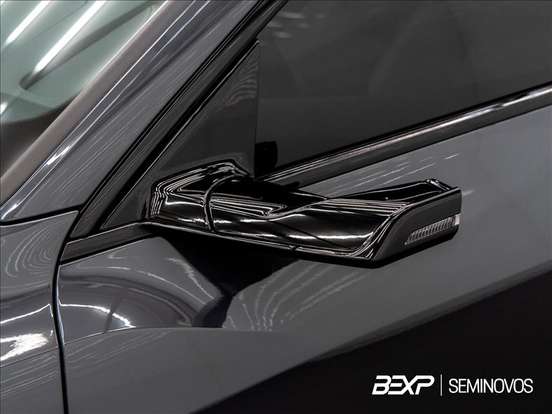 AUDI-SQ8 E-TRON-2023