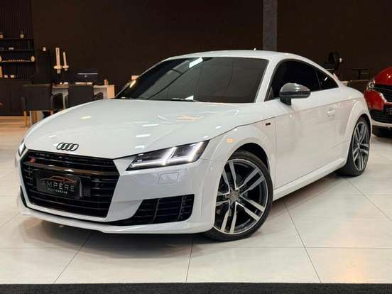AUDI-TT-2015