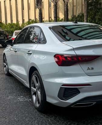 AUDI-A3-2021