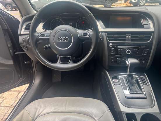 AUDI-A4-2012