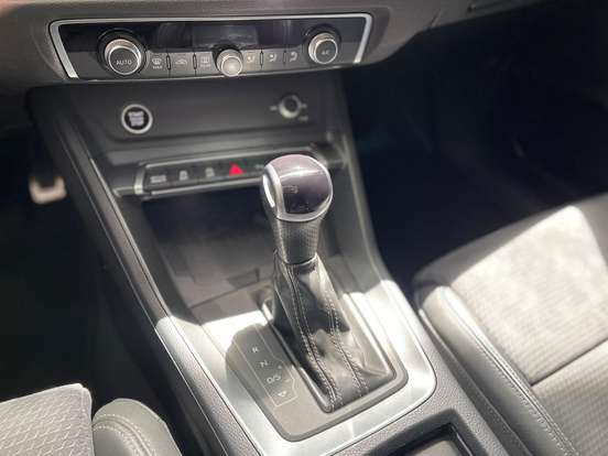 AUDI-Q3-2.0 40 TFSI GASOLINA PERFORMANCE BLACK QUATTRO TIPTRONIC AUDI-Q3-2023