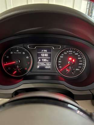 AUDI-Q3-2014
