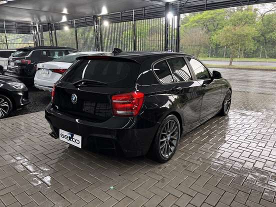 BMW-118i-1.6 GP 16V TURBO GASOLINA 4P AUTOMÁTICO BMW-118i-2014