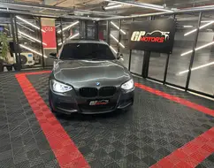 BMW 125i 2.0 M SPORT 16V GASOLINA 4P AUTOMÁTICO BMW 125i 2.0 M SPORT 16V GASOLINA 4P AUTOMÁTICO