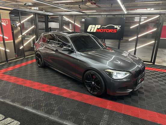 BMW-125i-2012