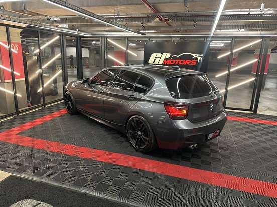 BMW-125i-2012
