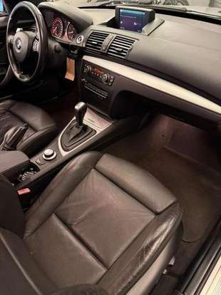 BMW-130i-2008
