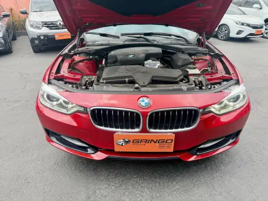 BMW-320i-2015
