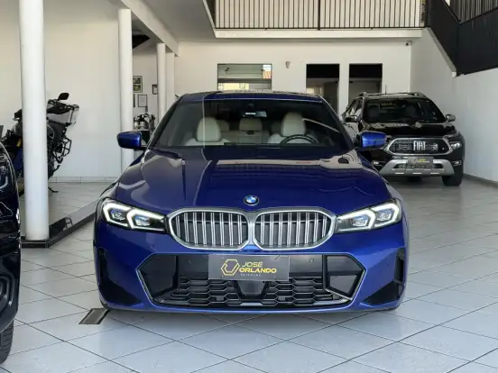BMW-320i-2023
