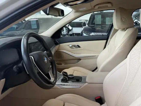 BMW-320i-2.0 16V TURBO FLEX M SPORT AUTOMÁTICO BMW-320i-2021
