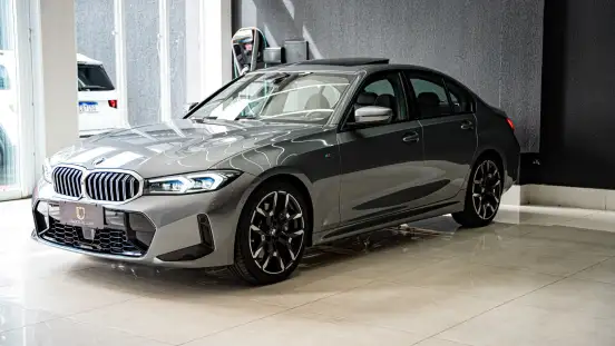 BMW-320i-2025
