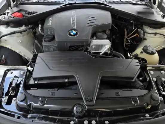 BMW-320i-2.0 16V TURBO GASOLINA 4P AUTOMÁTICO BMW-320i-2013