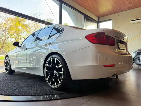 BMW-320i-2.0 GP 16V TURBO ACTIVE FLEX 4P AUTOMÁTICO BMW-320i-2014