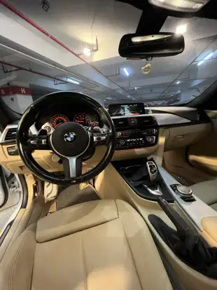 BMW-320i-2016